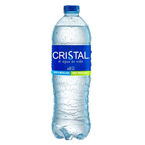 Agua en botella